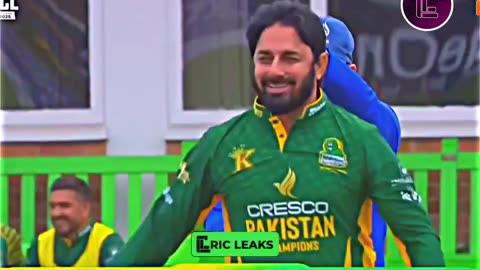 Saeed Ajmal Amazing Bowling.. 6 Wicket 16 Runs in just 4 Ours.