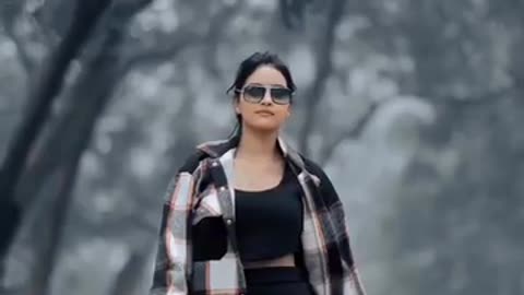 नाजुक कमरिया #reel #foryou #awadhi #exp #anuragpandit #awadhi #viralpost❤️ #explorepage✨