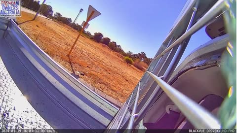Intense dash cam footage you cannot imagine what happens - dash cam videos - DAILY UPLOADS