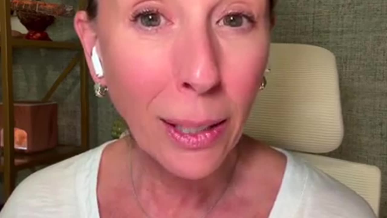 My VISIONS Are Growing 👁️ Healing My Throat Chakra & Why You MUST Work On Your Energy NOW‼️