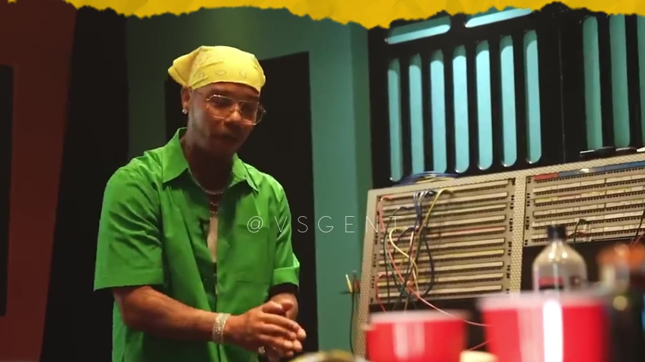 @hitmaka Most artists don’t understand that radio and sync deals are what get you paid