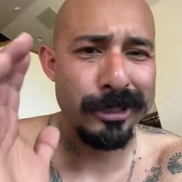 Mexican American CALLS OUT the protesters in Los Angeles.