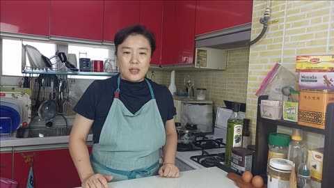 Cucumber Kimbap - Vegetarian-style Korean Rice Rolls