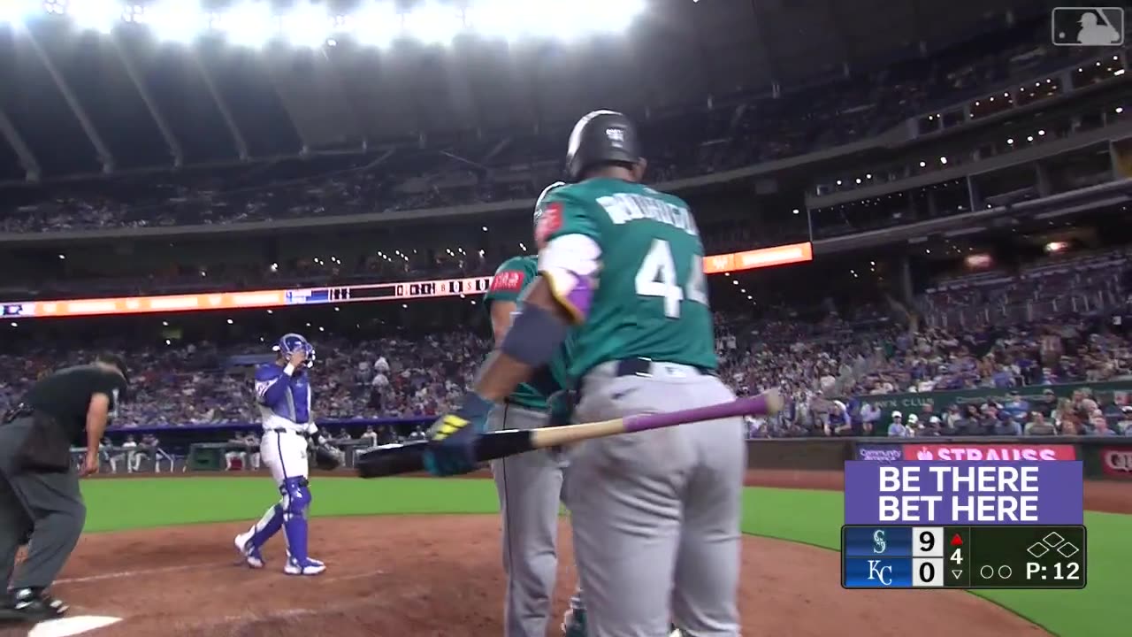 Cal Raleigh igualó a Ken Griffey Jr.