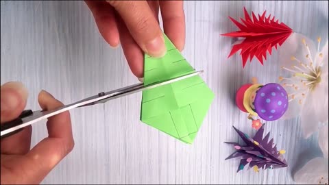 How to make origami pine tree and Chinese emperor sword