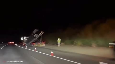 Wow, un crash d'OVNI s'est produit dans le désert de l'Arizona