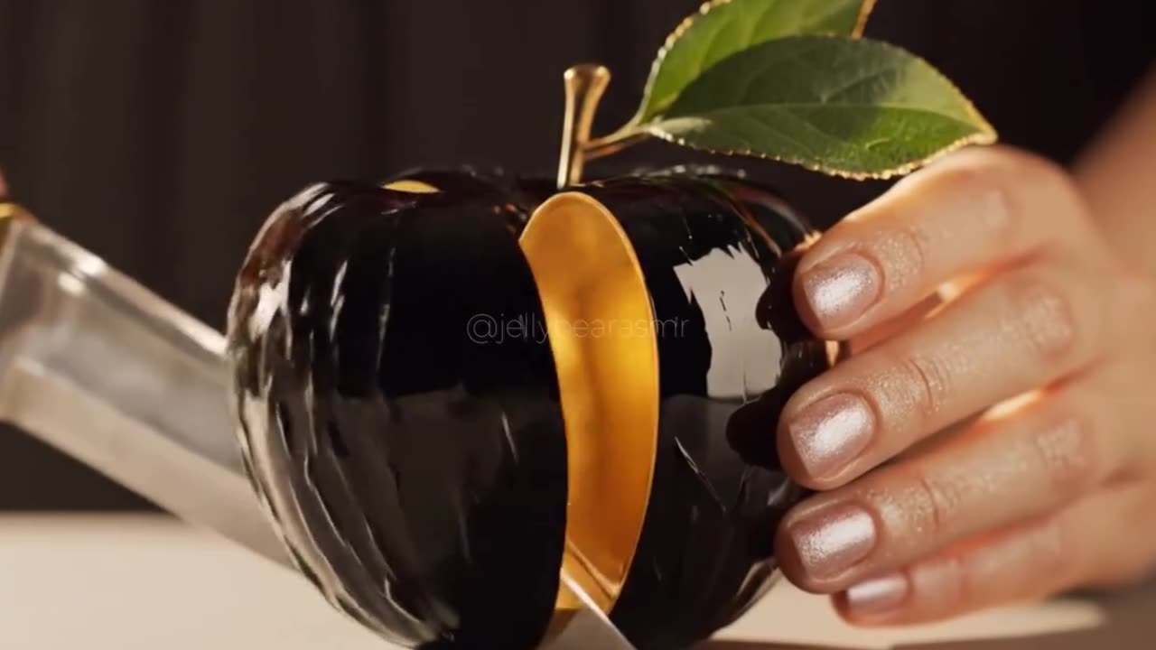 New jewel fruits drop! 🍓😍🖤🏆 Obsidian & gold #asmr #aiasmr #surreal #satisfying #oddlysatisfyingv