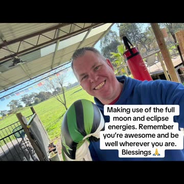 Full Moon, Eclipse and Blessings