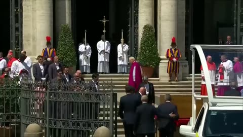 Pope Francis's procession to St. Mary Major's grave