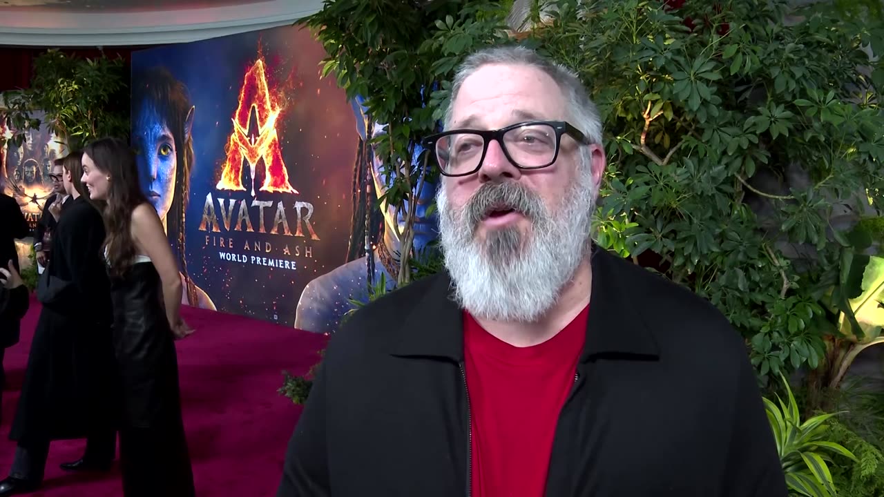 James Cameron casts doubt on 'Avatar' future at premiere