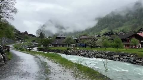 Switzerland’s Paradise： Rainy Day in Heavenly Beautiful Swiss Villages Countryside