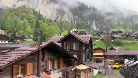 Switzerland’s Paradise： Rainy Day in Heavenly Beautiful Swiss Villages Countryside
