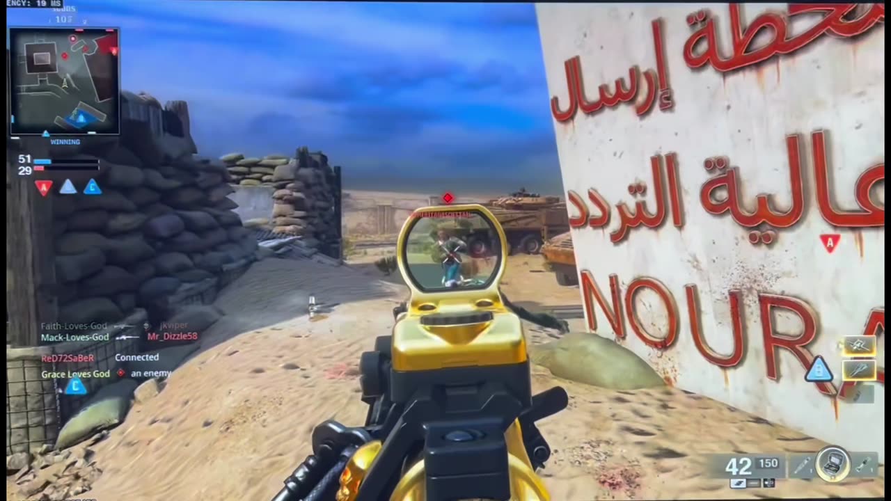 Girl Gamers Gets A Tactical Nuke In Call Of Duty. Best Female Gamer Alive.