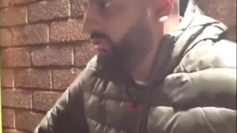 🇬🇧UK: Rochdale - Umar Muhammad is to have turned up to meet a 14-year-old