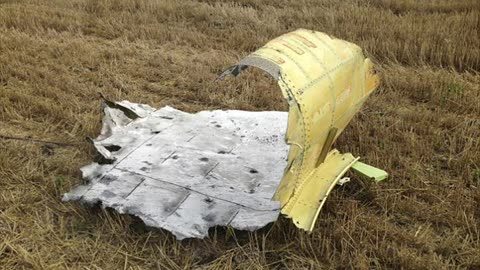 MH17 Crash FAKED - Most Physical Evidence Indicates