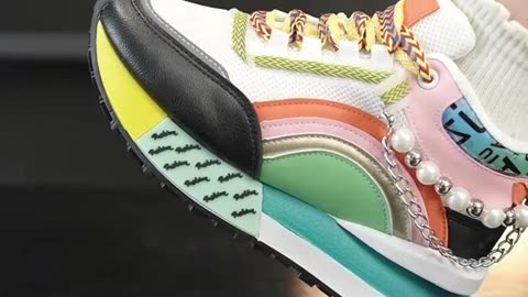 Women's Mid-Top Casual Sneakers