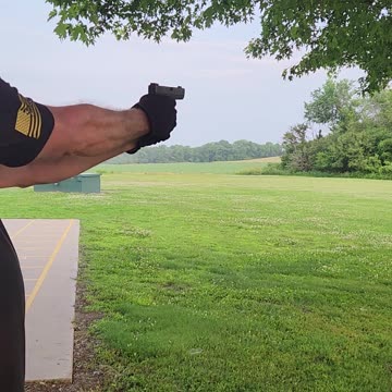 Glock 17 FRT mag dump