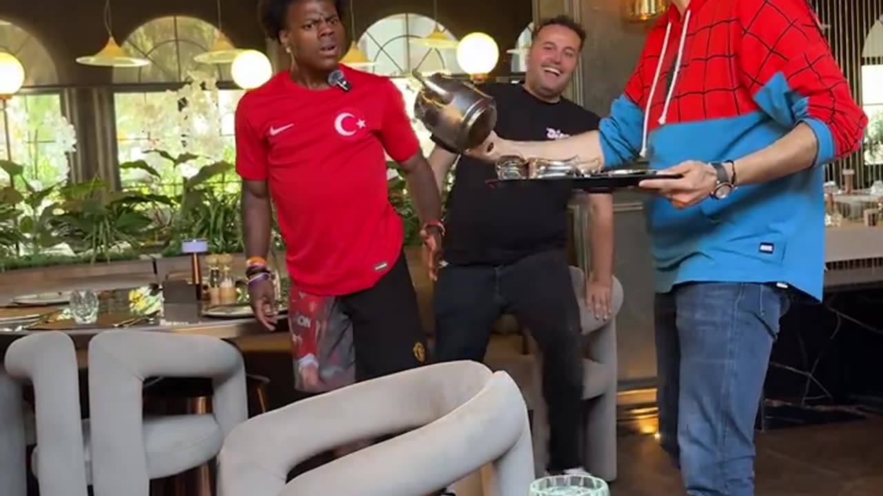 CZN Burak Pranked iShowSpeed in Turkey! 🇹🇷😂 | iShowSpeed Reacts!
