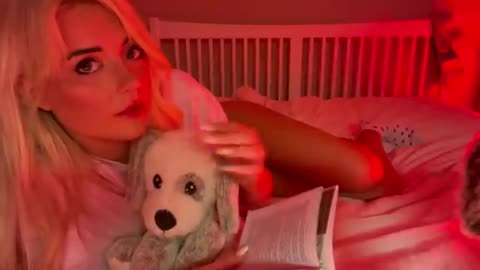 [ASMR] Cute Girl! Reads Bedtime Story To You (1 Hour Soft Spoken Reading)