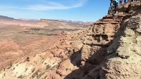 ده ثانیه‌ی عجیب زندگی‌اش