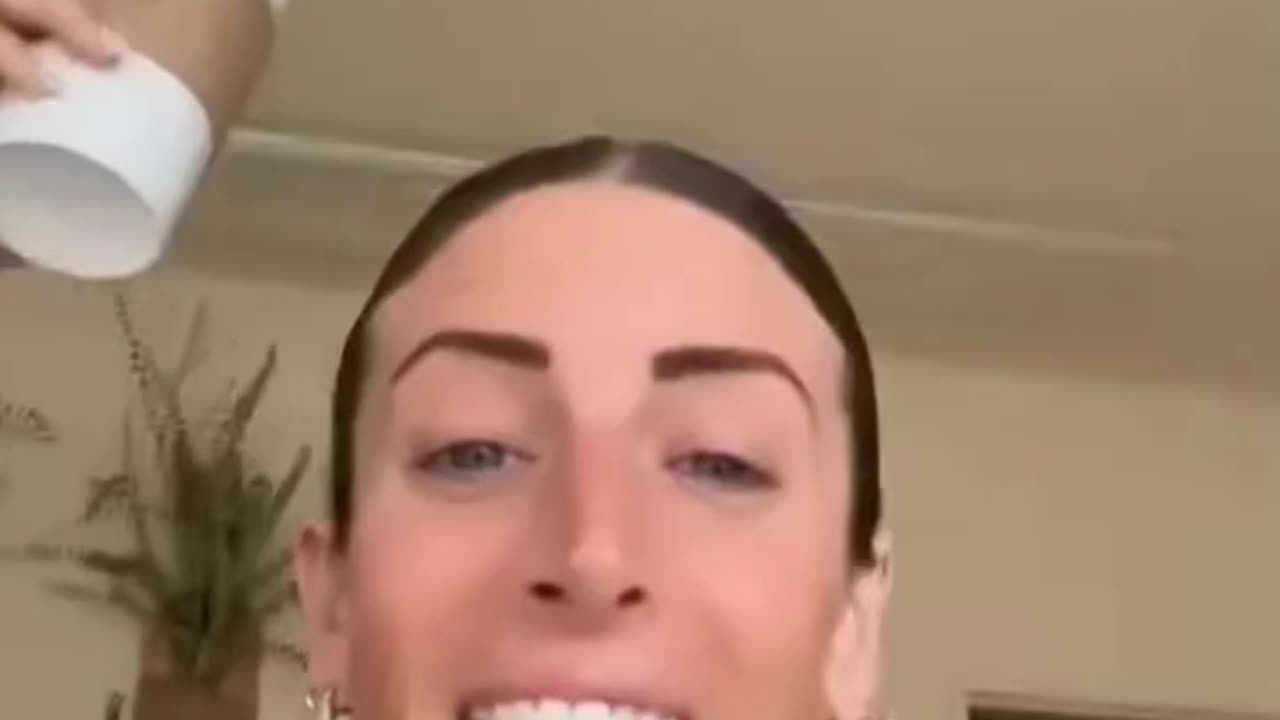 STRONG & INDEPENDENT MENTAL BREAKDOWNS - VOL. 2,041