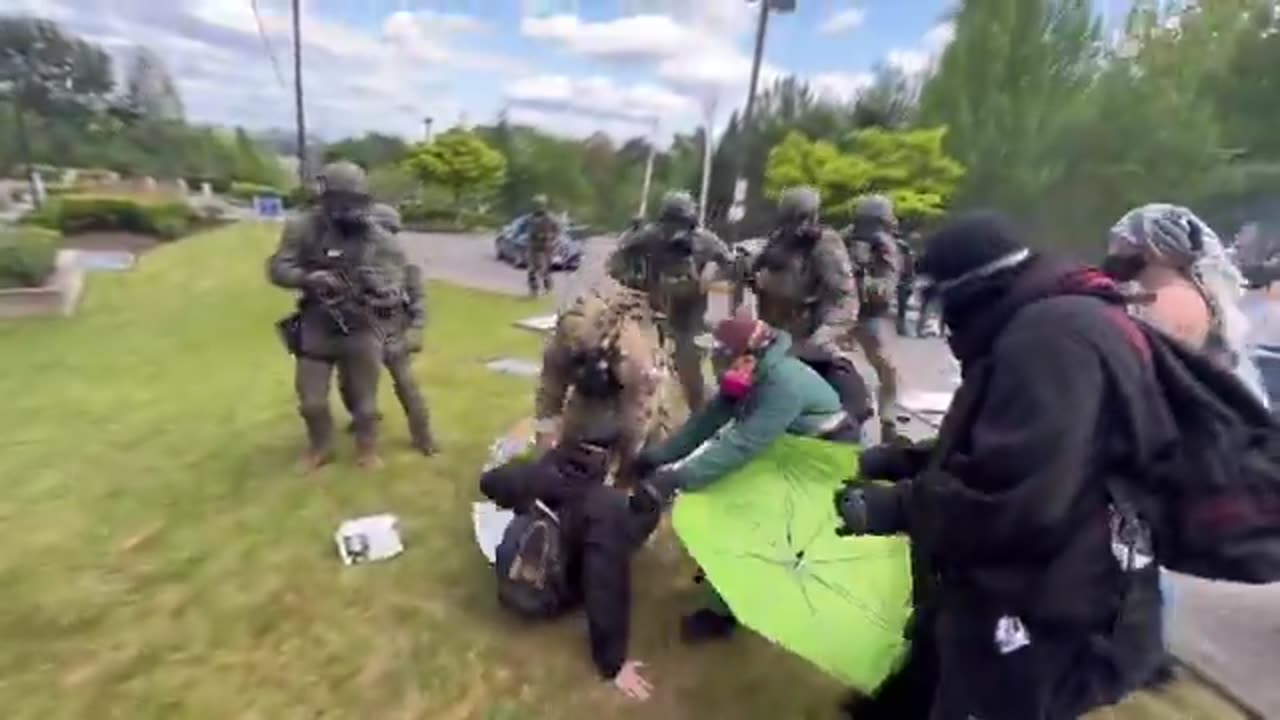 DHS officers and Tukwila PD.