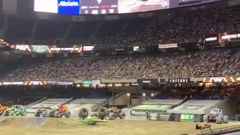 Truck Crash Flip New Orleans 2023