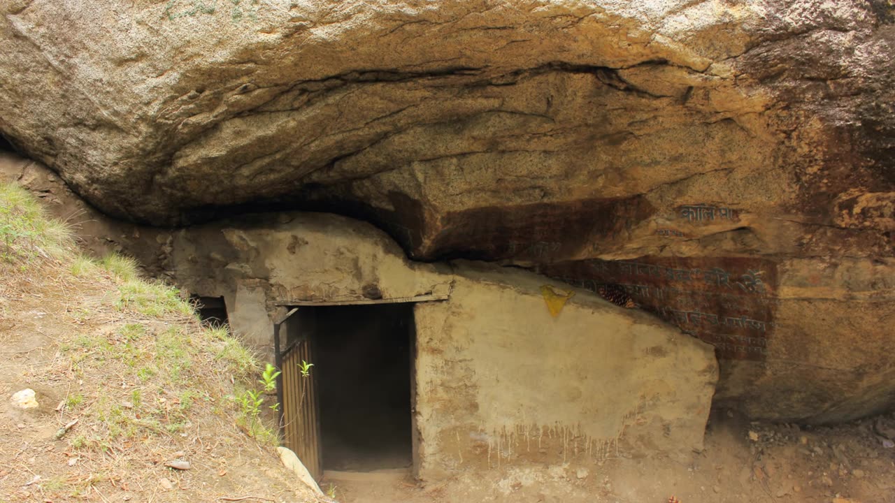 40秒で解説：ネアンデルタールと革を鞣す道具