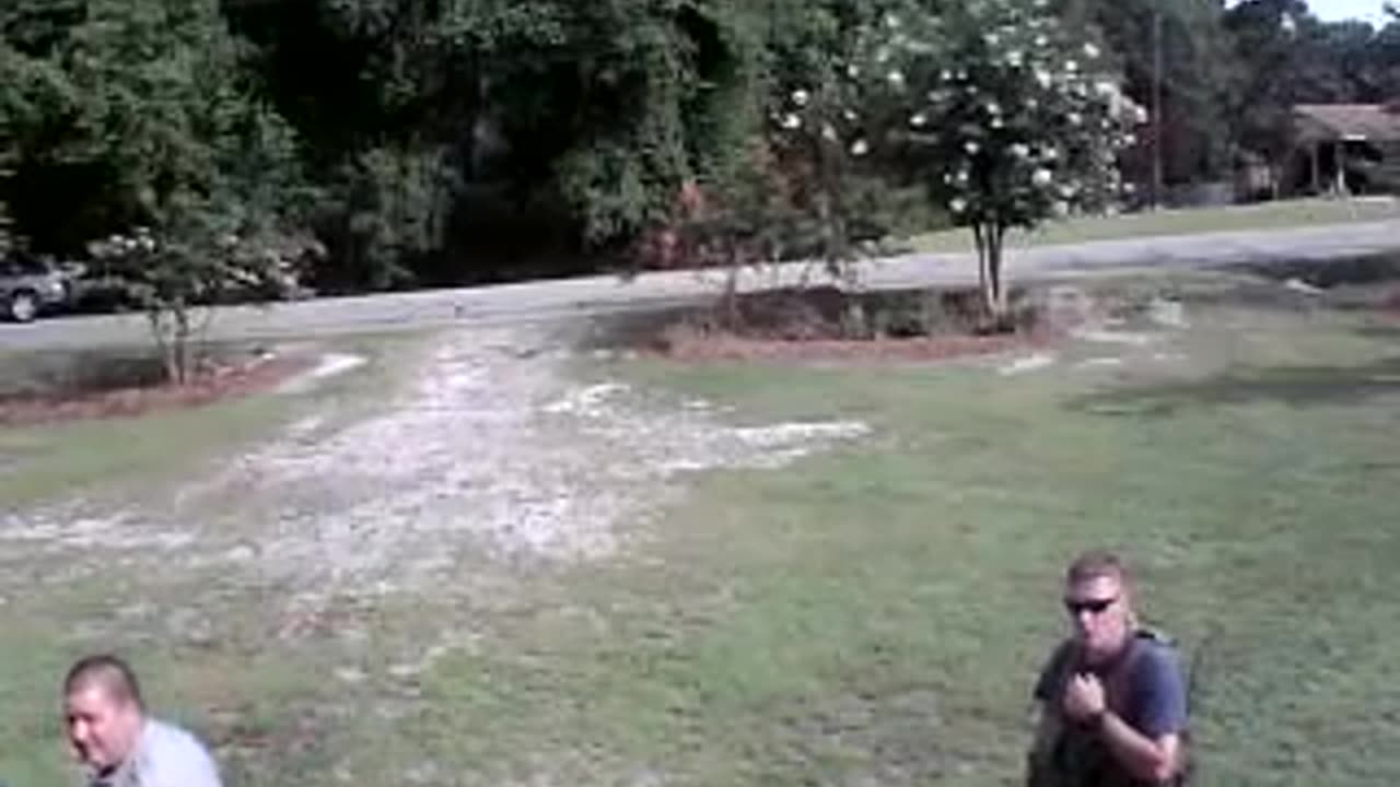 SHERIFF COME TO RICHLIFE LIFES HOUSE LOOKING FOR SOME GUY NAME TERRY STRICKLAND