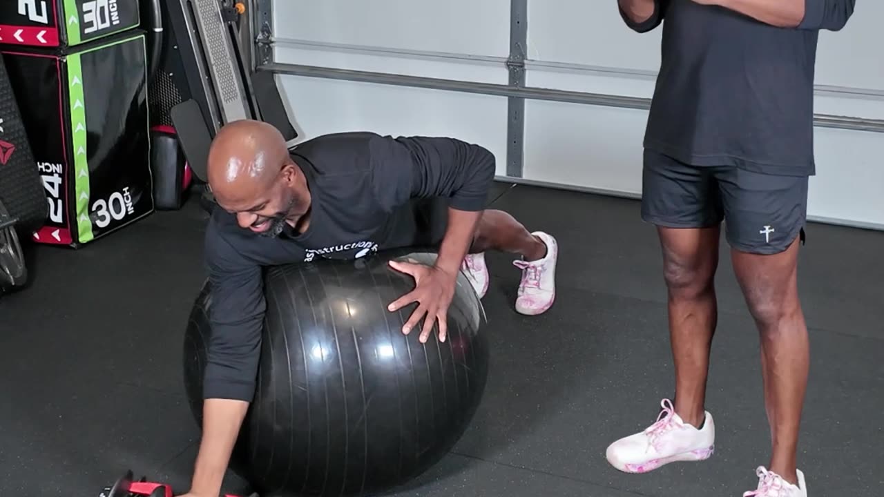 UNILATERAL PREACHER CURL