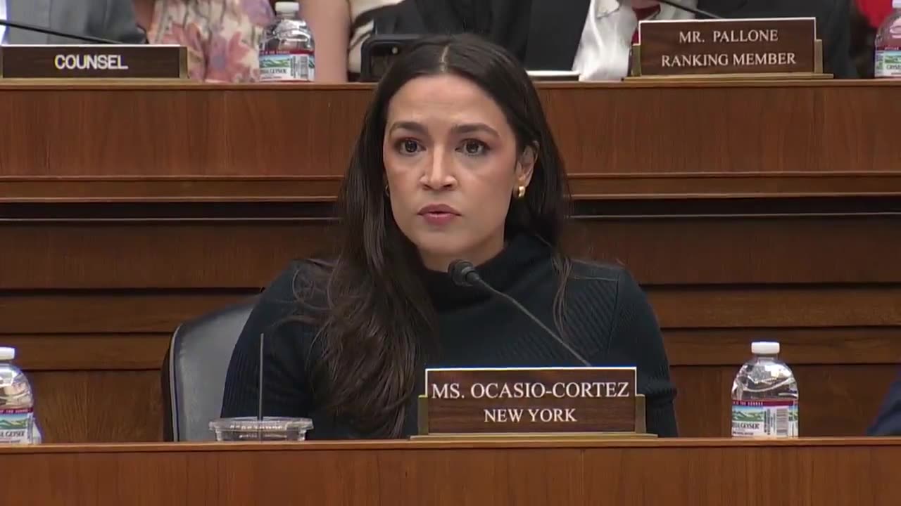 AOC to RFK: You have no financial interest in any lawsuit, crypto?