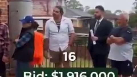 Australian Property Market is Out of Control: Infinite Foreign Investors Buying up Property