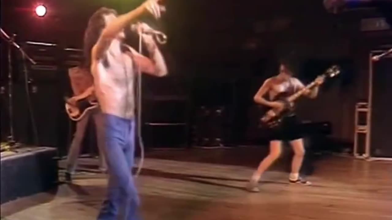 [ Must See ] TNT - AC/DC ( Bon Scott Era ) LIVE