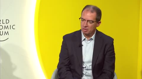 MODERNA CEO ADMITS MAKING 100K DOSES OF VACCINE IN 2019 then says he knew the PANDEMIC was coming.