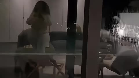 @queenveebosset