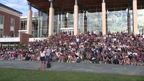 Liberty University holds prayer vigil in honor of Charlie Kirk
