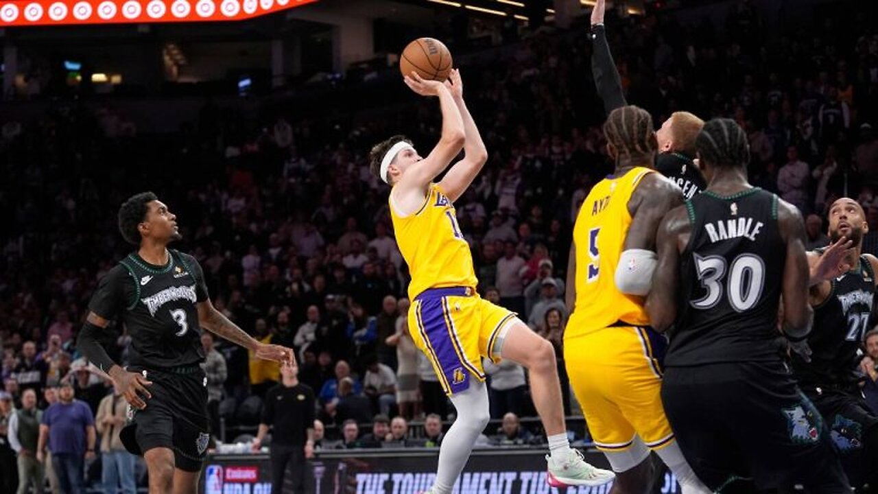 Lakers ..: Austin Reaves last minute floater wins the game for the Lakers 🔥🔥🔥🔥🔥