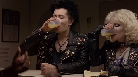 Sid & Nancy pick up their script