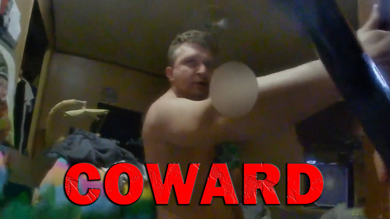 Bad Guy Conceals Knife While Holding Child Before Attacking Officers - LEO Round Table S10E87
