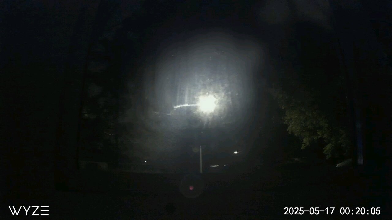 Holography. electric street light manipulation.