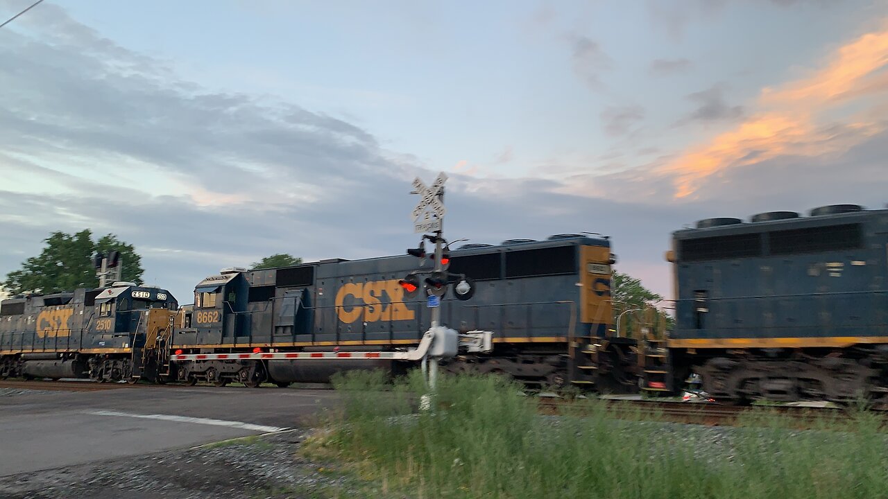 CSX Geeps that Beep a lot