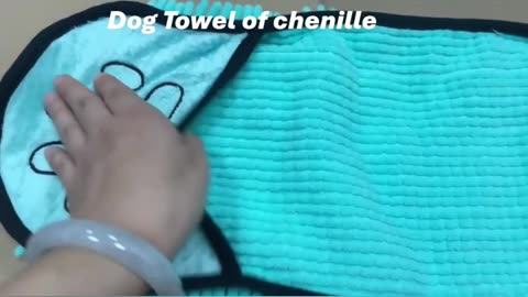 The Ultimate Quick-Dry Pet Towel: Super Absorbent Microfiber for Dogs & Cats
