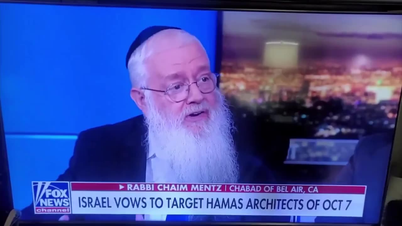 Jew threatens to kill anyone who opposes them on Fox News. ⚡️