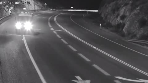 The IDF releases footage showing the moments a military patrol came under massive stone