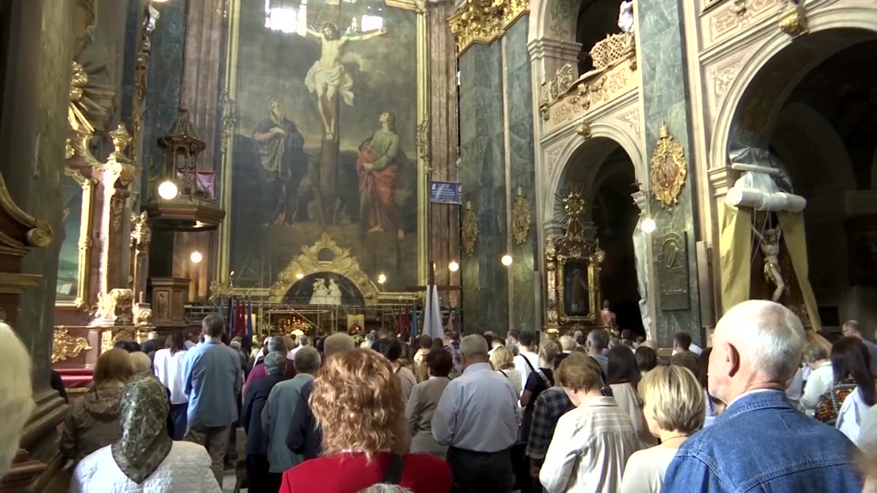Ukrainian Catholics hope next pope brings 'a little more help for Ukraine'