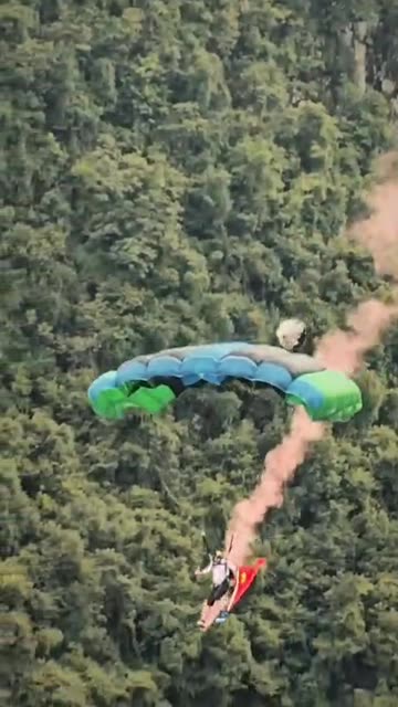 Splitty and a Skoolie in China Part 4