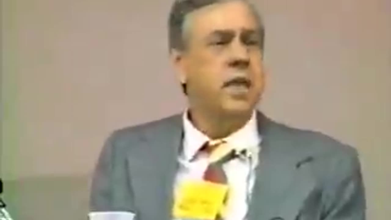 Cancer vaccination link