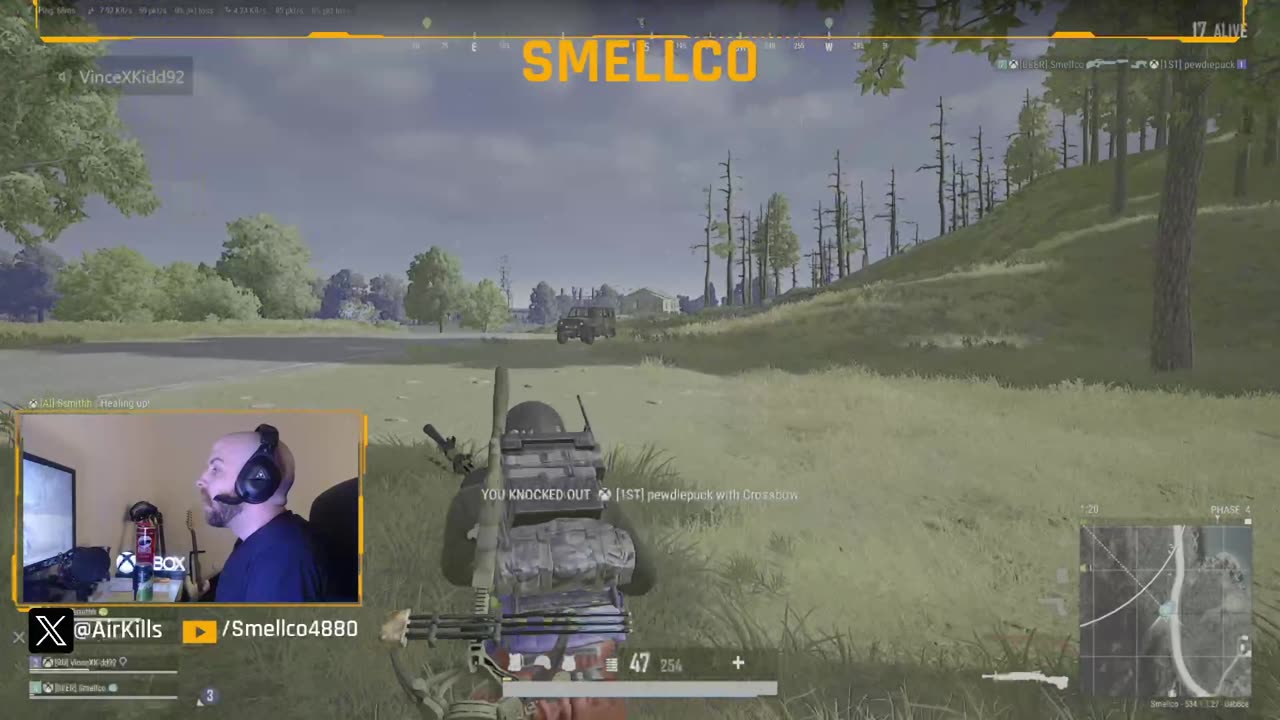 PUBG - Crossbow out the Uaz!