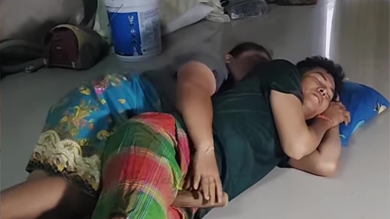 "Couples Be Like… You Won’t Believe This! 😆"