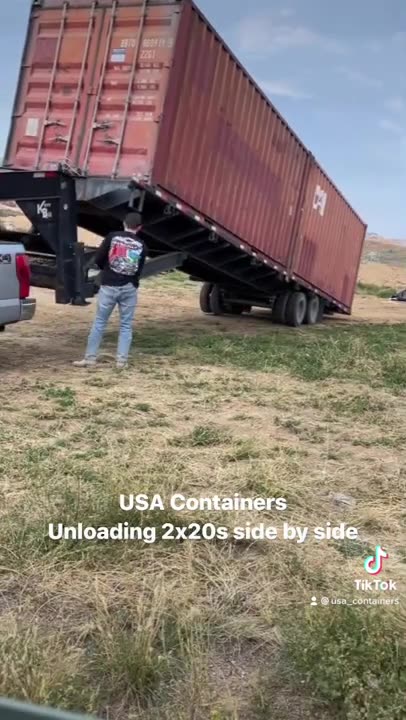 How We Unload Two 20ft Containers | USA Containers